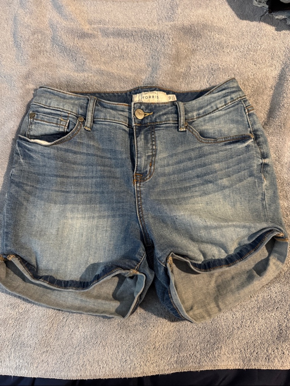 Torrid Washed Denim Rolled Cuff Shorts - plus size 00 or 10 or 0X